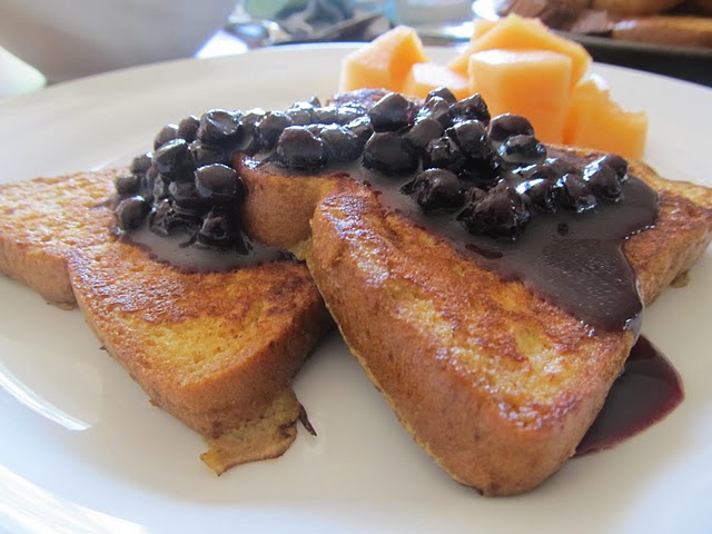 French Toast, How to Use Up All Those Summer Berries! | Paleo Parents
